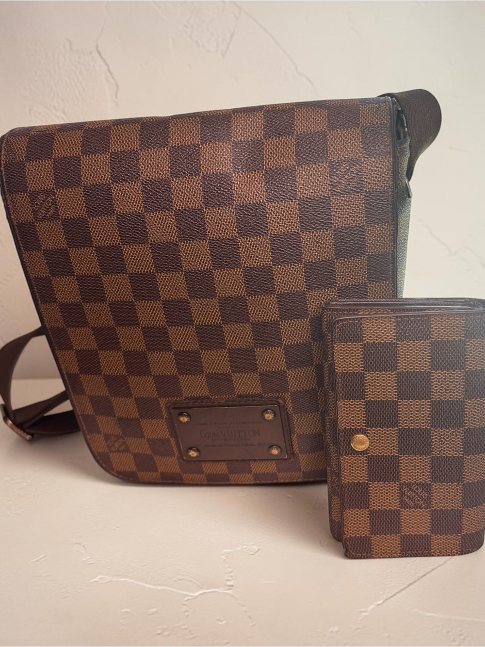 Louis Vuitton Brown Damier Ebene Messenger Bag + Matching Long Wallet Bundle